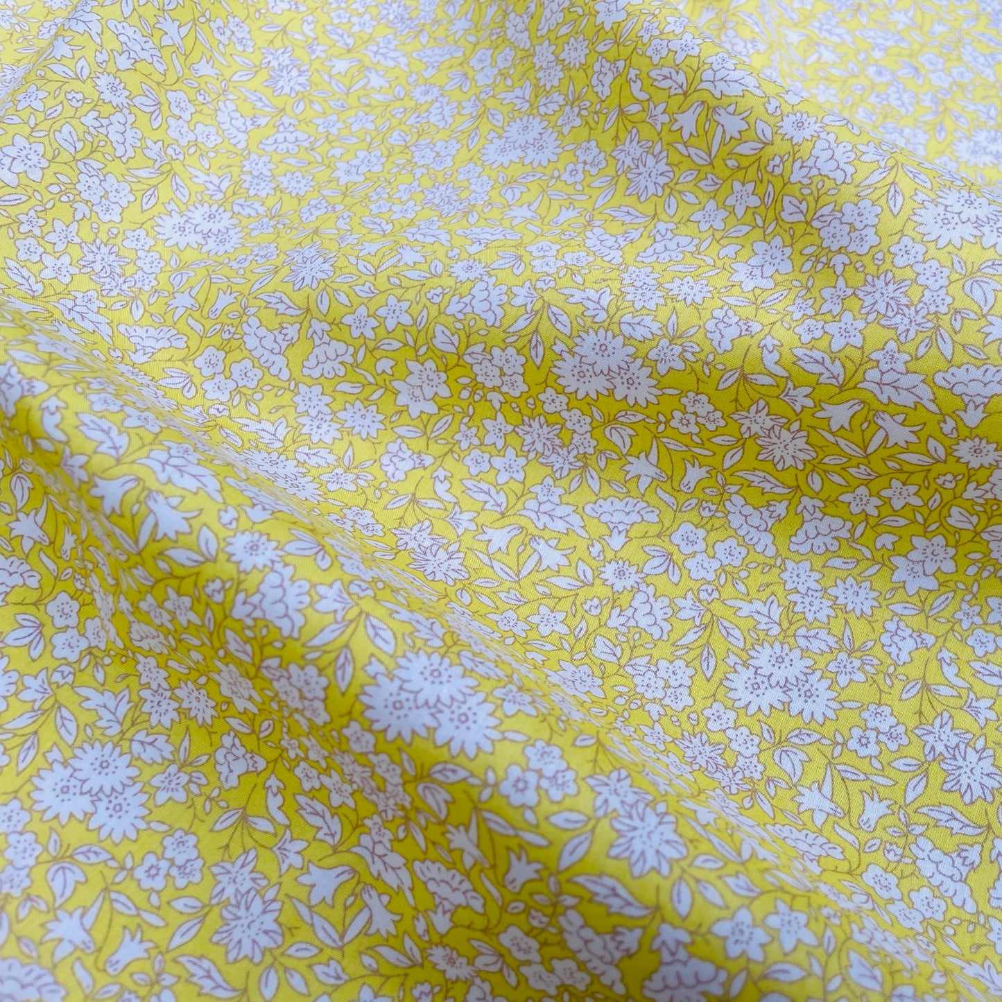 Liberty Fabrics Flower Market Stall Z Organic Tana Lawn Cotton