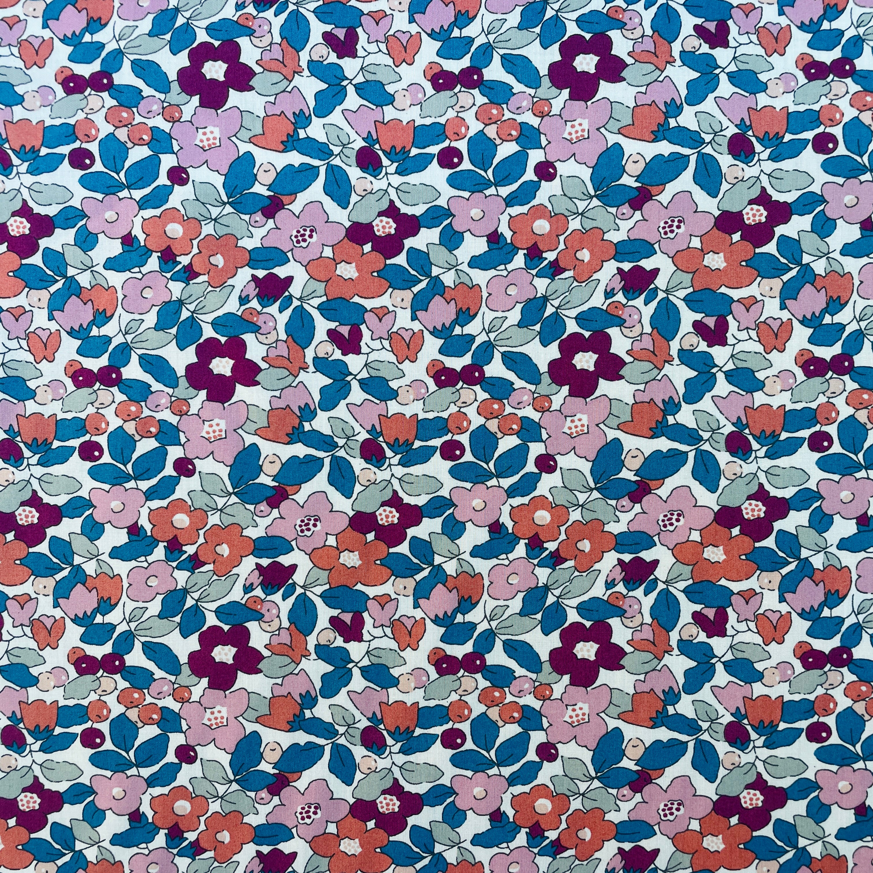 Liberty Fabrics Betsy Berry B Tana Lawn Cotton – The Little World of Fabric