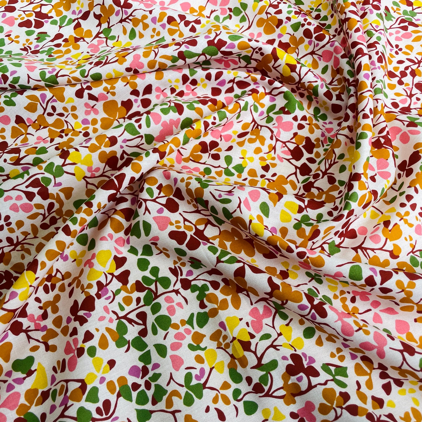 Liberty Fabrics Nina Leaf W Tana Lawn Cotton