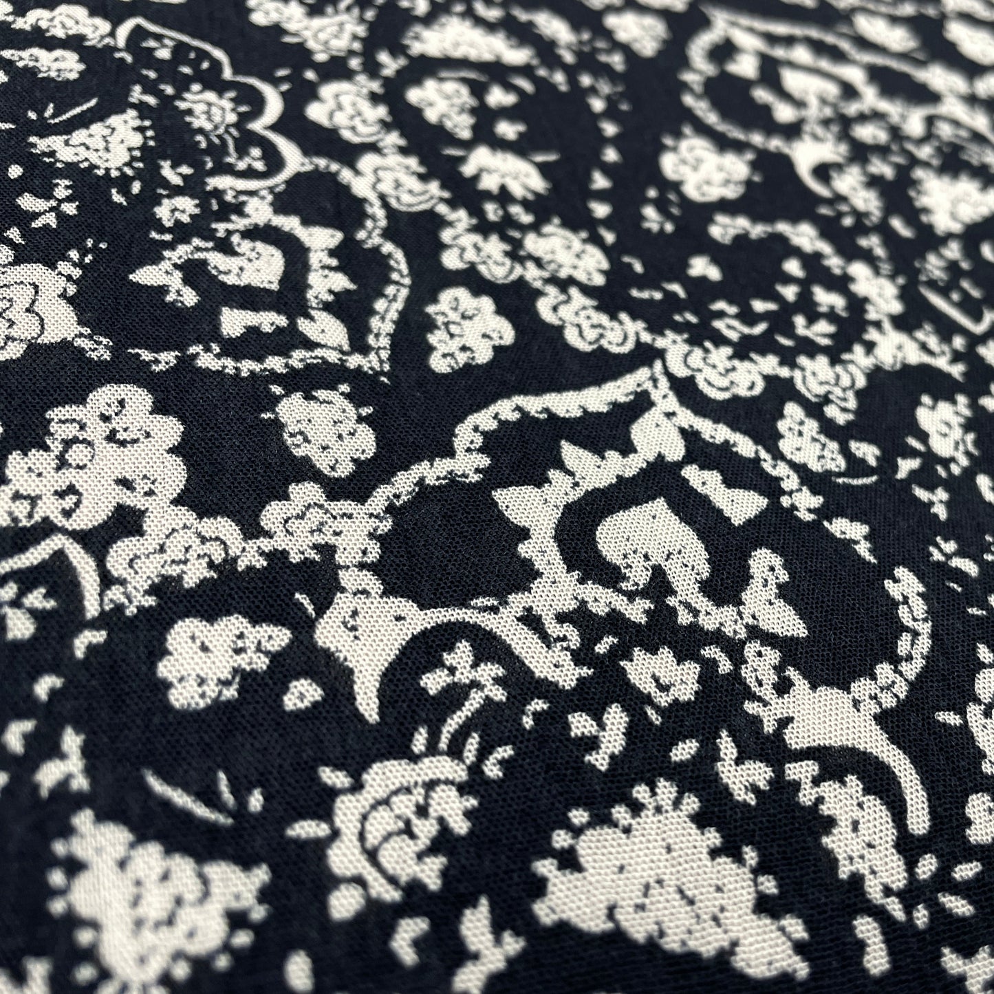 Kwaliteitskrimpelviscose kleermakerij