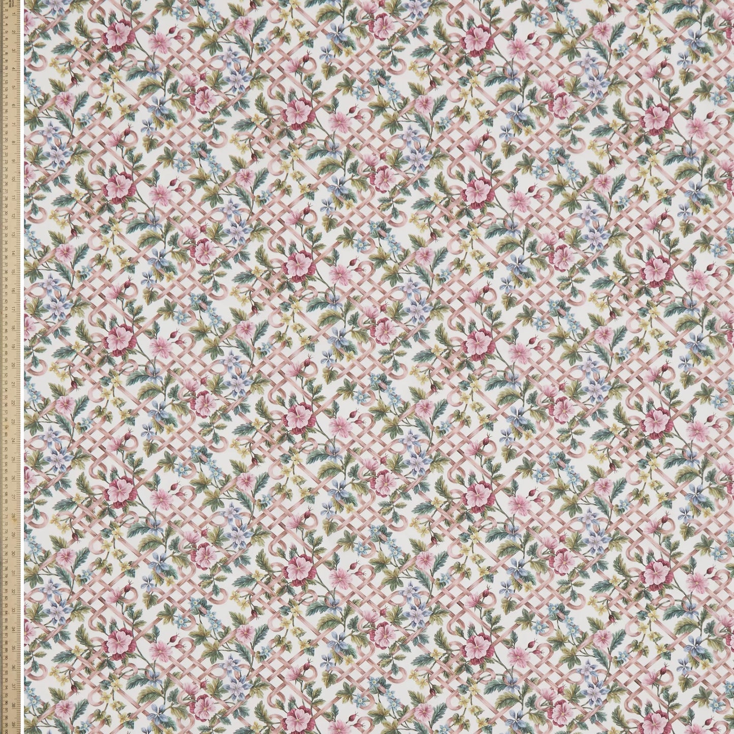 Liberty Fabrics Botanical Knot C Tana Lawn Cotton