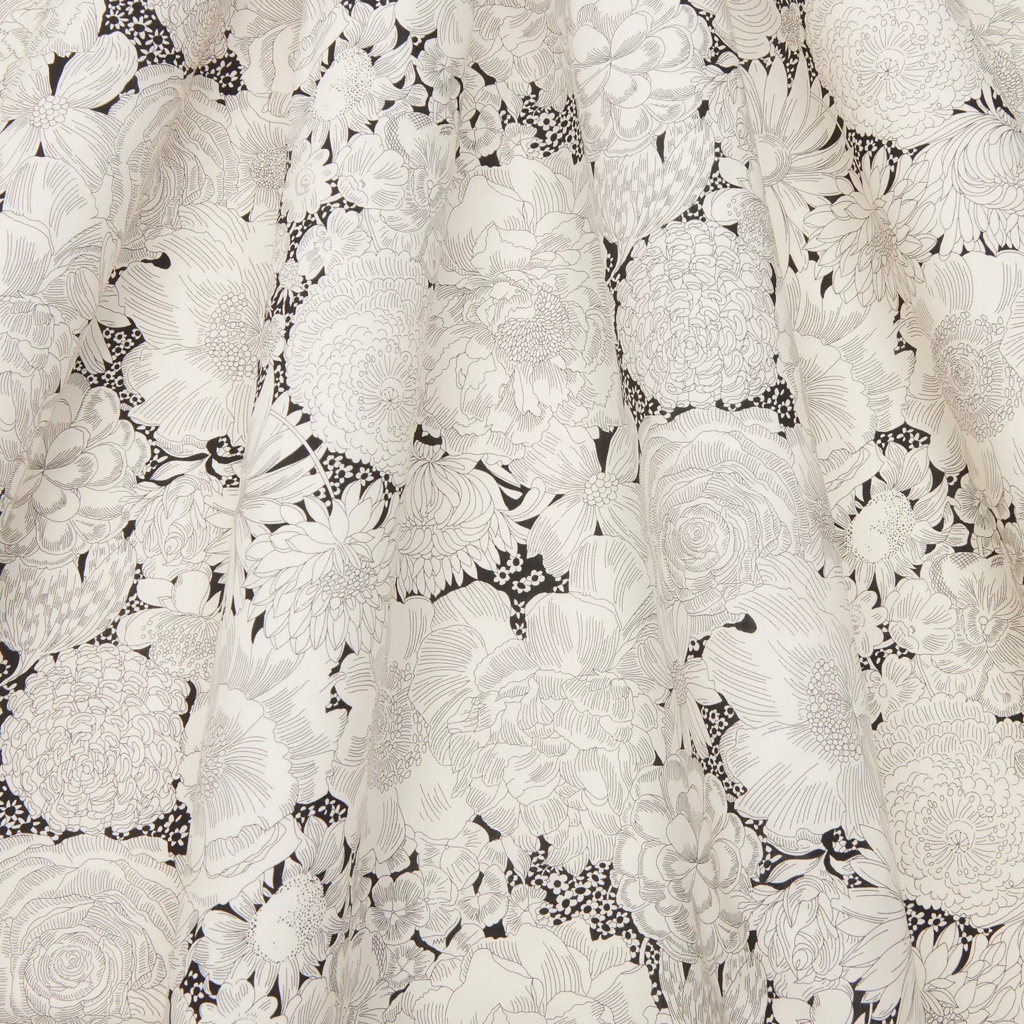 Liberty Fabrics English Bloom A Tana Lawn Cotton