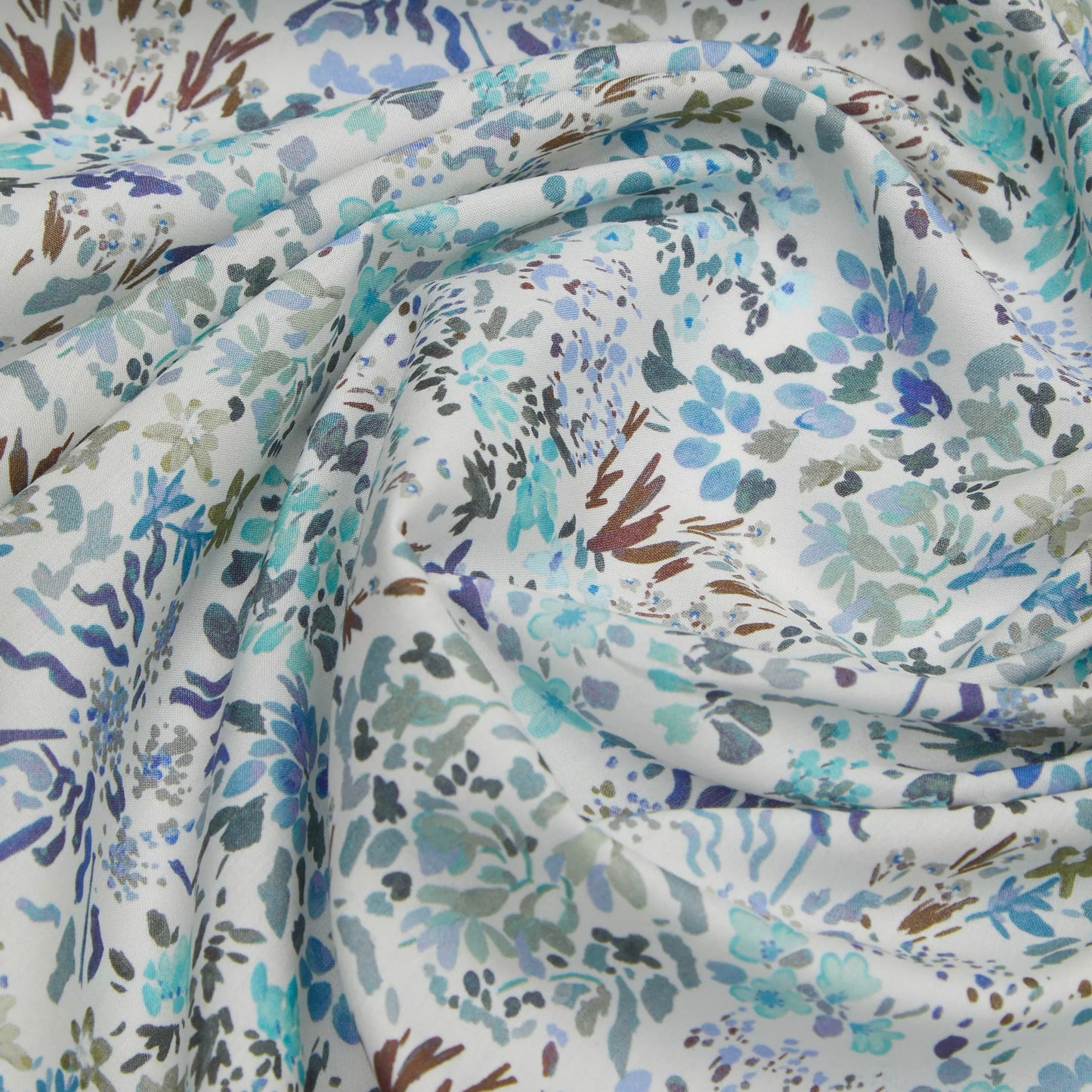 Liberty Fabrics Highland Holiday C Tana Lawn Cotton