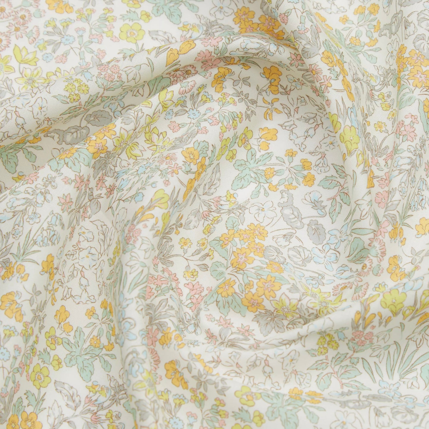 Liberty Fabrics Spring Flowers B Tana Lawn Cotton