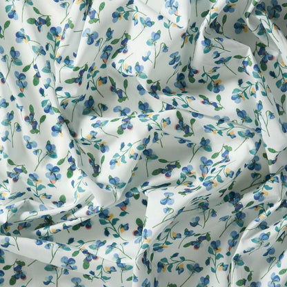 Liberty Fabrics Pansy Scatter A Tana Lawn Cotton