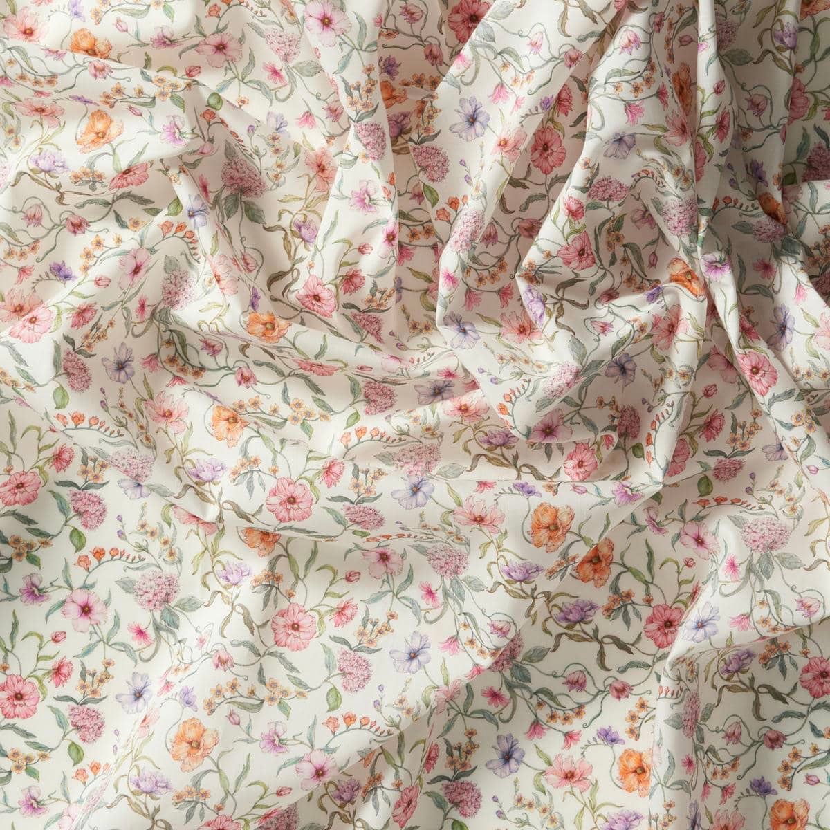 Liberty Fabrics Battersea Blooms C Tana Lawn Cotton
