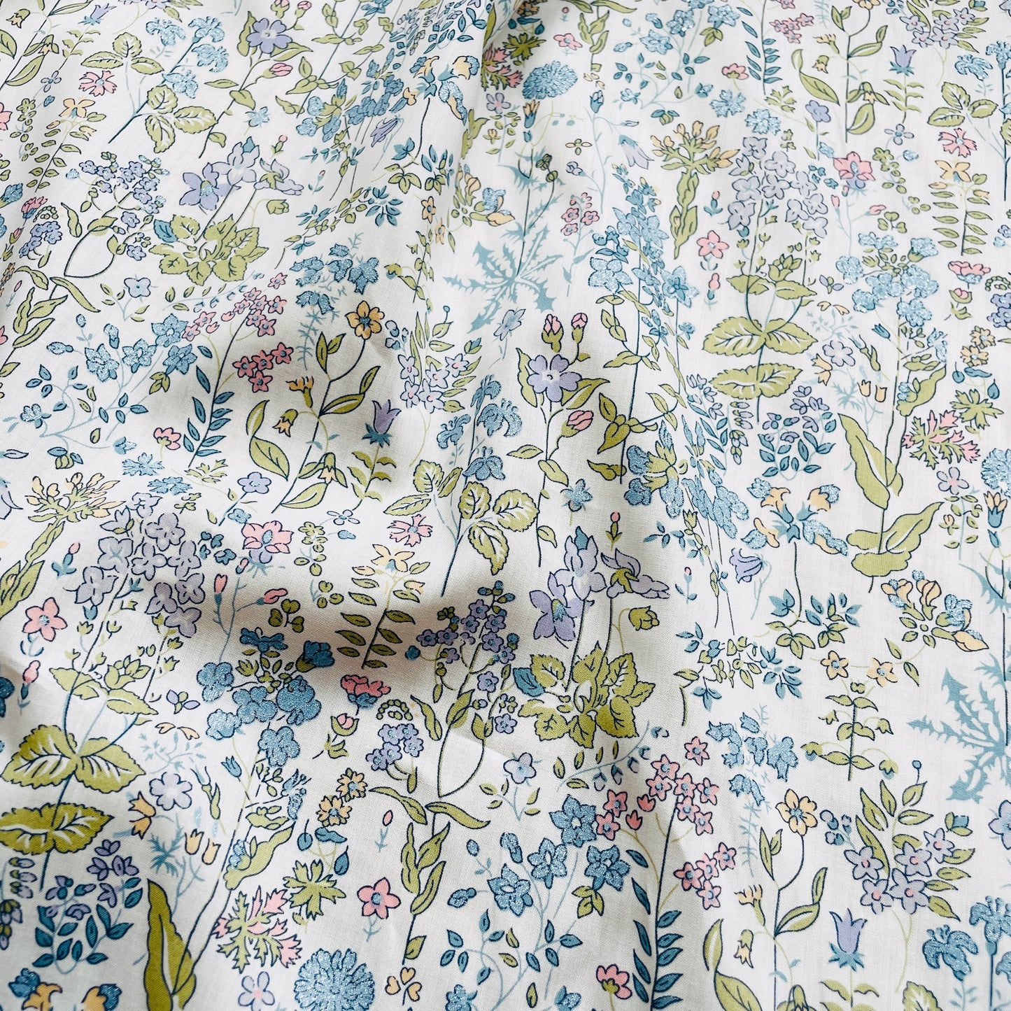 Liberty Fabrics Field Flowers B Tana Lawn Cotton Metallic