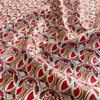 Liberty Fabrics Mauverina Star C Tana Lawn Cotton Metallic