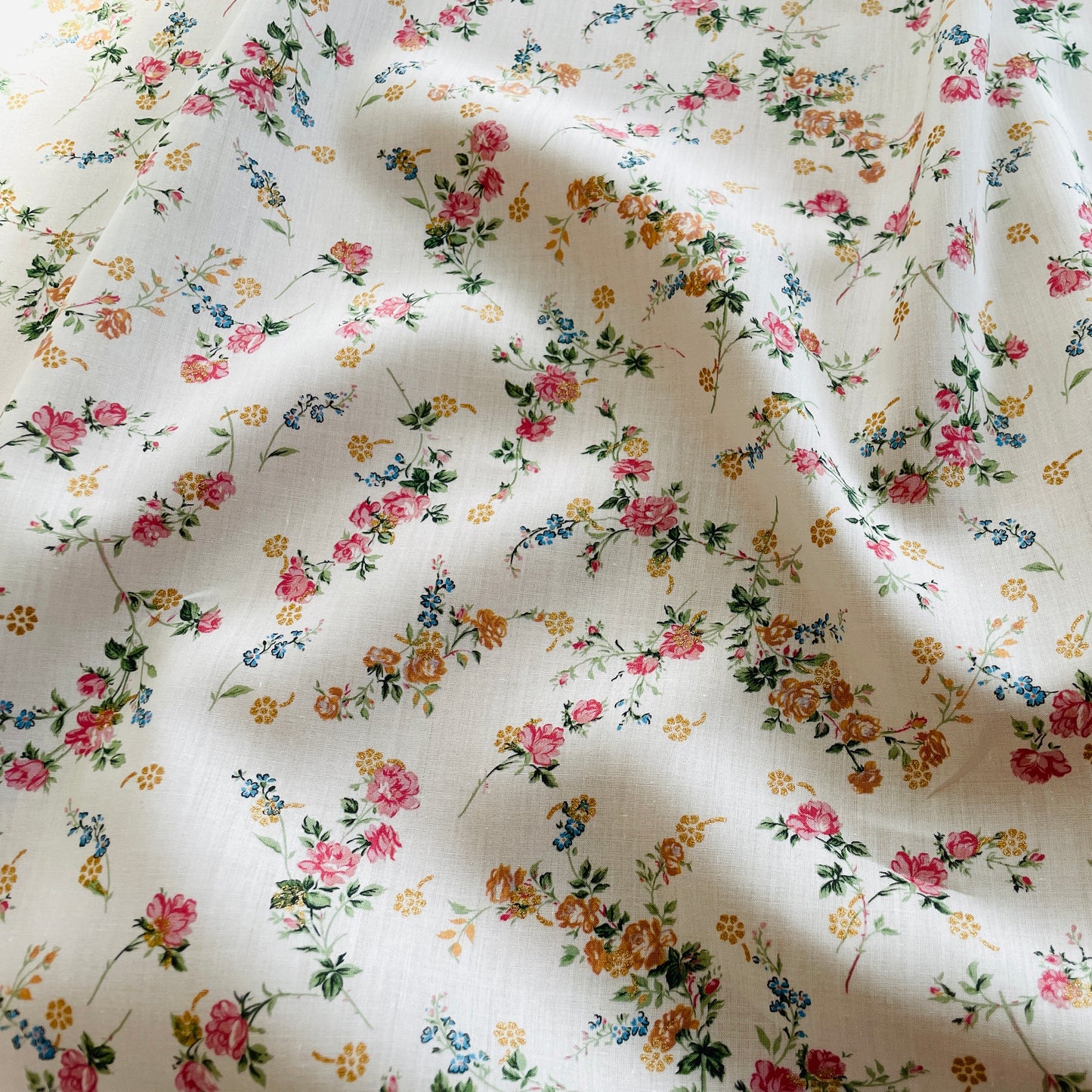 Liberty Fabrics Elizabeth Blossom A Tana Lawn Cotton Metallic