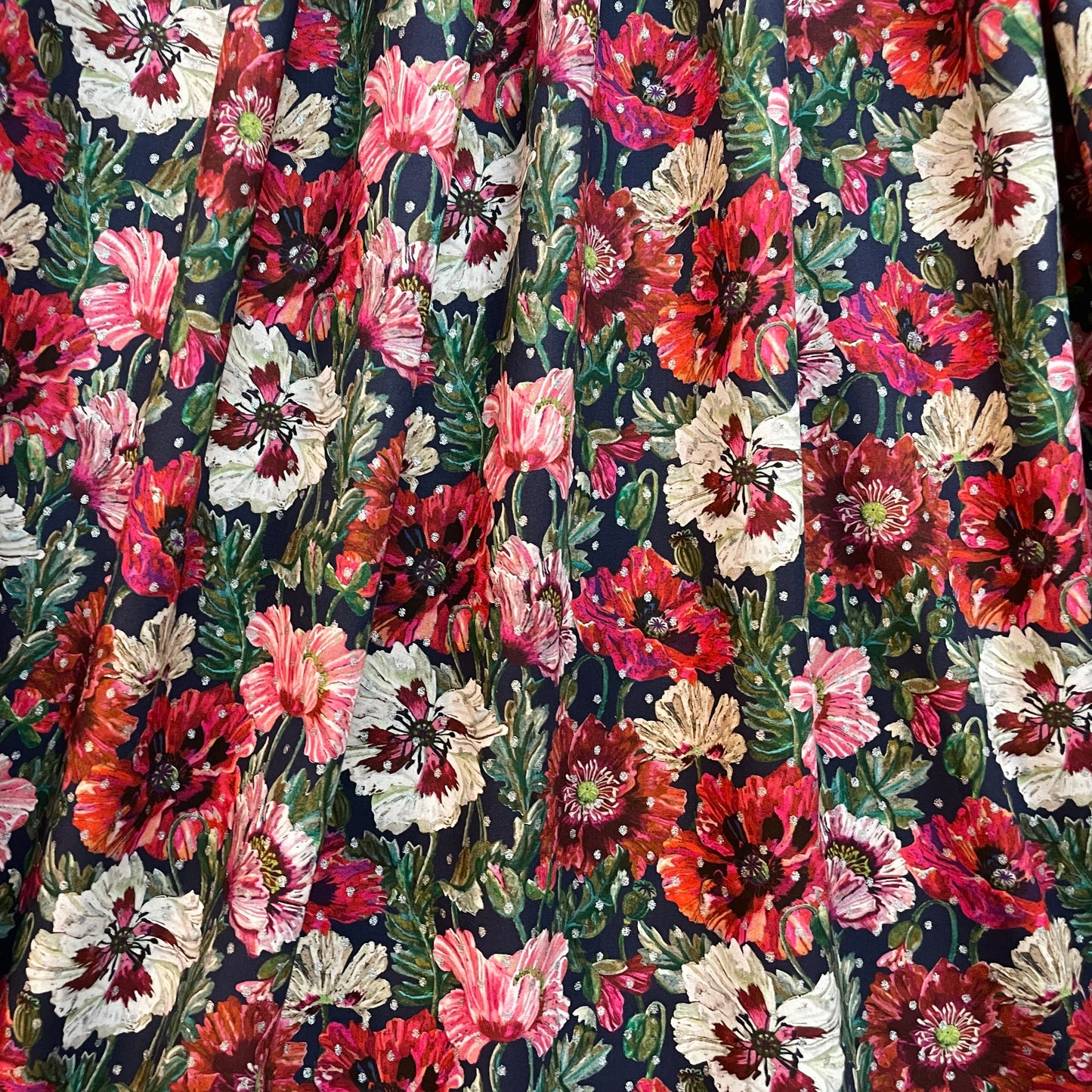 Liberty Fabrics Poppy Amelie Spot A Tana Lawn Cotton Metallic