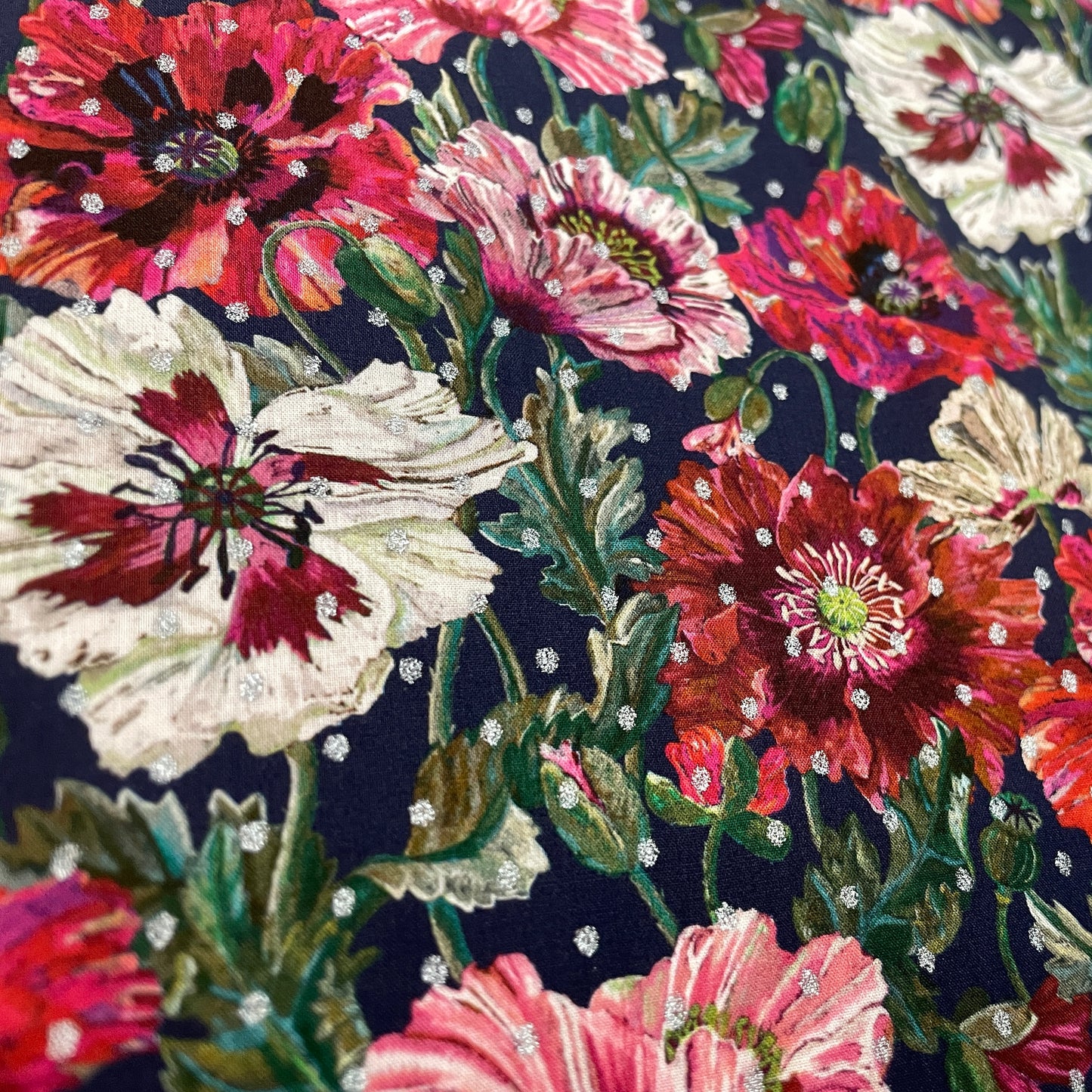 Liberty Fabrics Poppy Amelie Spot A Tana Lawn Cotton Metallic