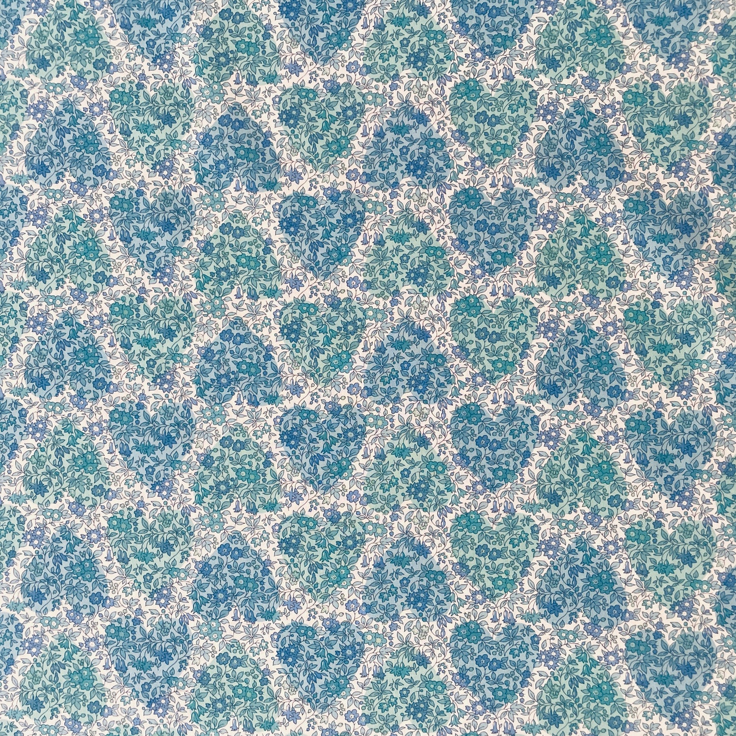 Liberty Fabrics Chamomile Hearts D Tana Lawn Cotton