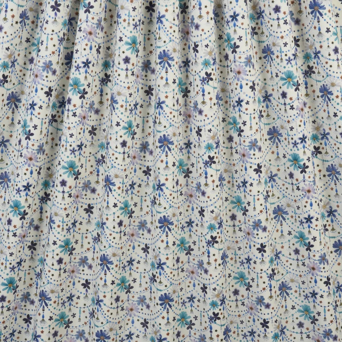 Liberty Fabrics Floral Garland B Tana Lawn Cotton