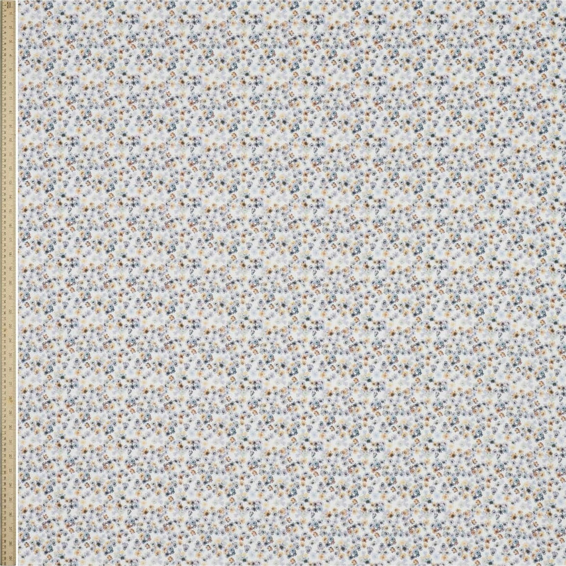 Liberty Fabrics Australian Daisy C Tana Lawn Cotton