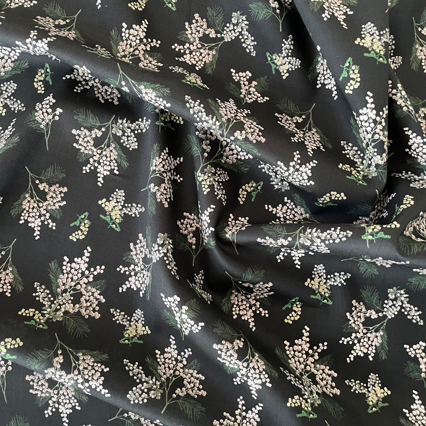 Liberty Fabrics Ms Mimosa B Tana Lawn Cotton