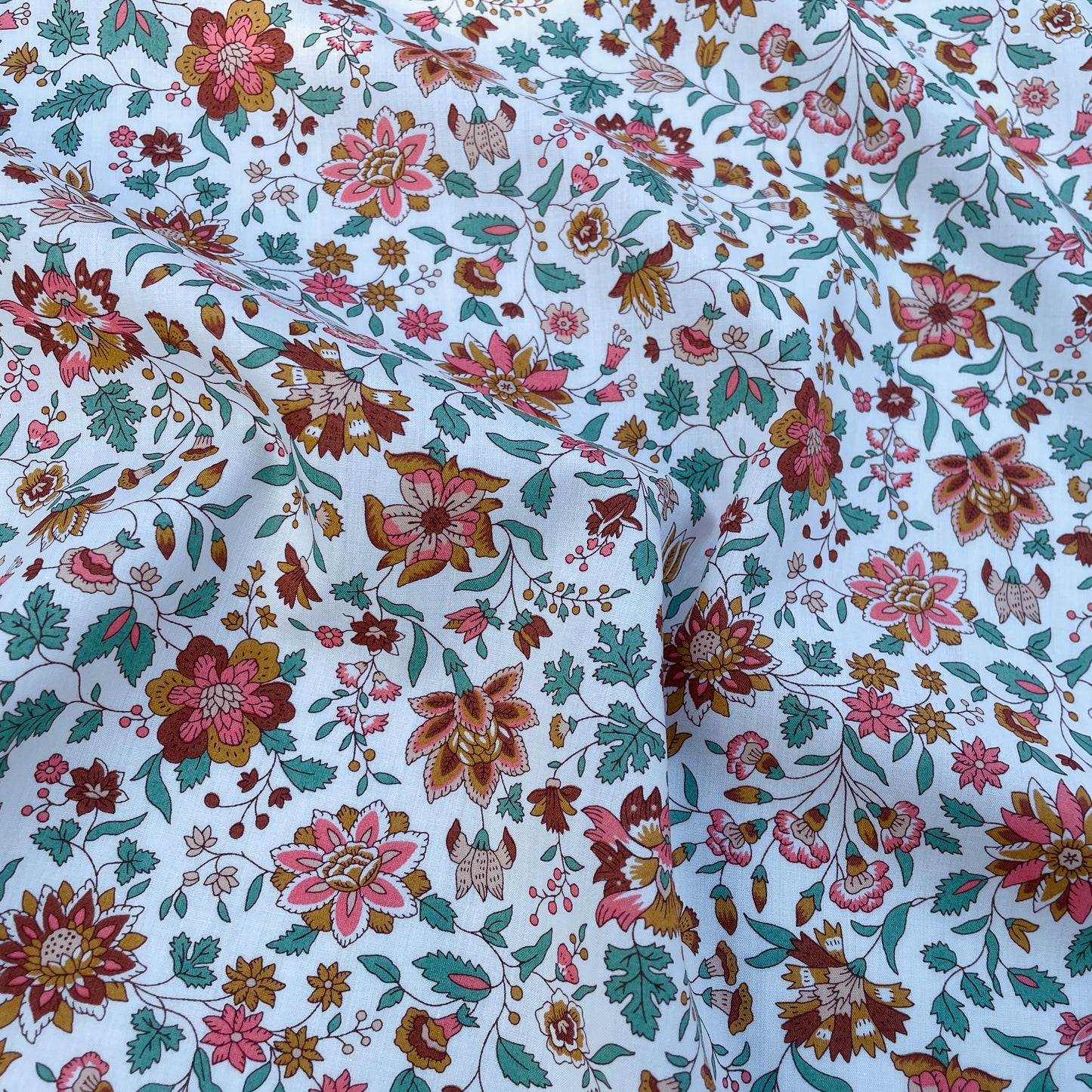 Liberty Fabrics Grace Emily Bell Y Tana Lawn Cotton