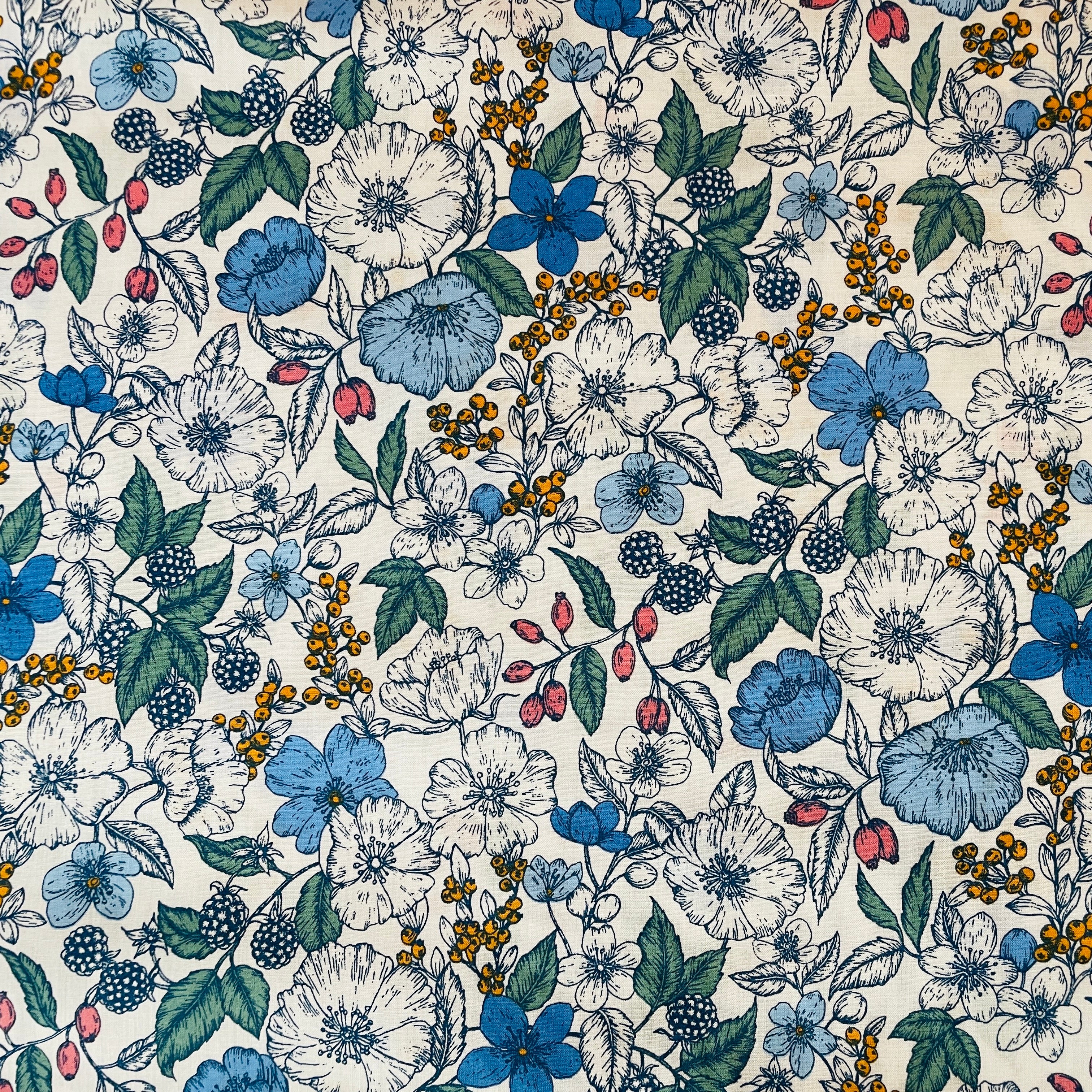 Liberty Fabrics Bramble B Tana Lawn Cotton – The Little World Of Fabric