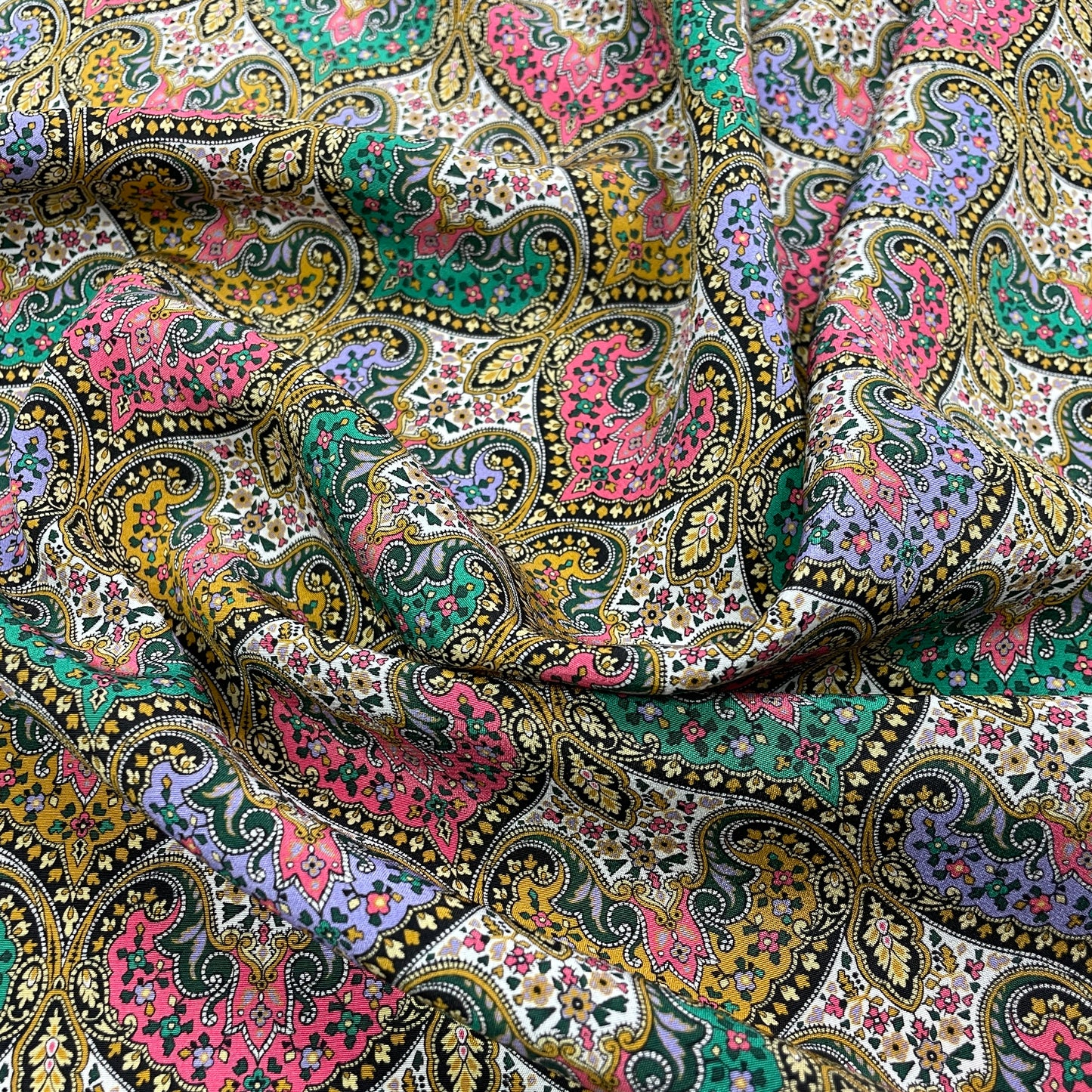 Liberty Fabrics シルク クレープ デ シン スピタルフィールズ B