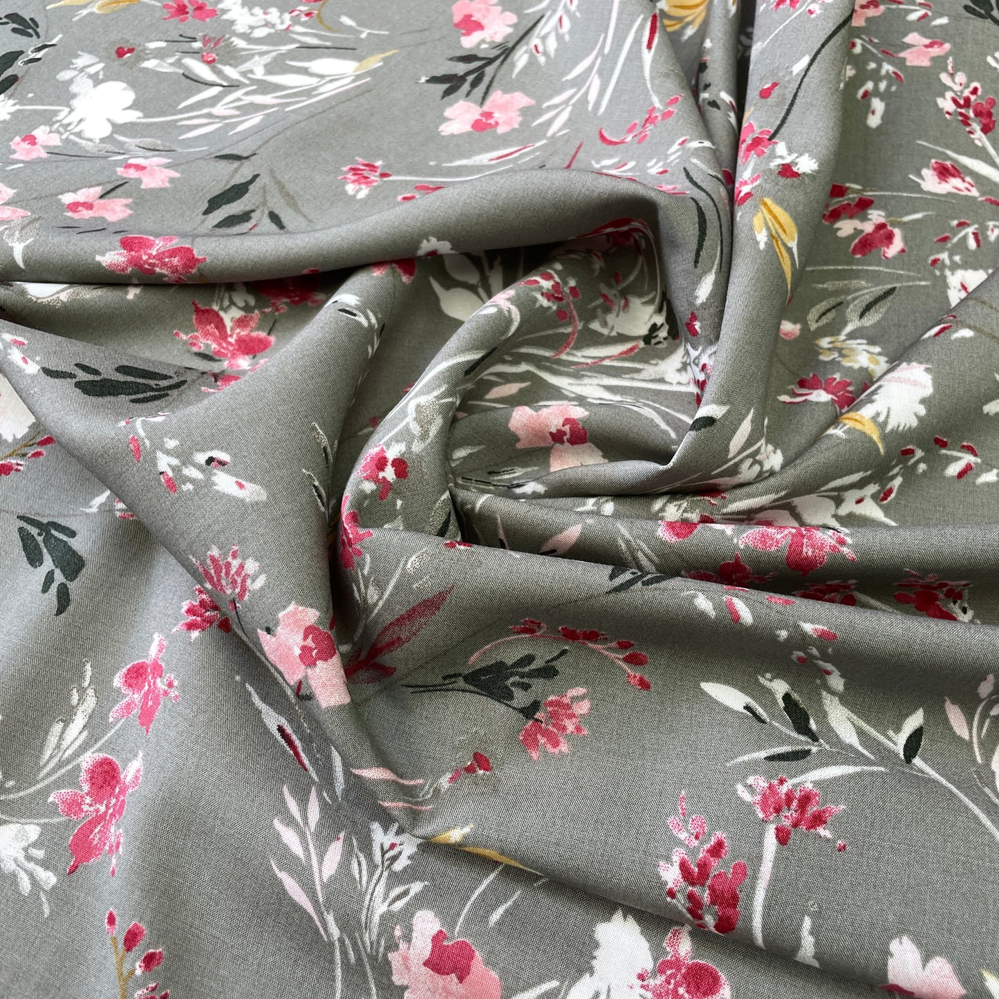 Quality Viscose Dressmaking Fabric