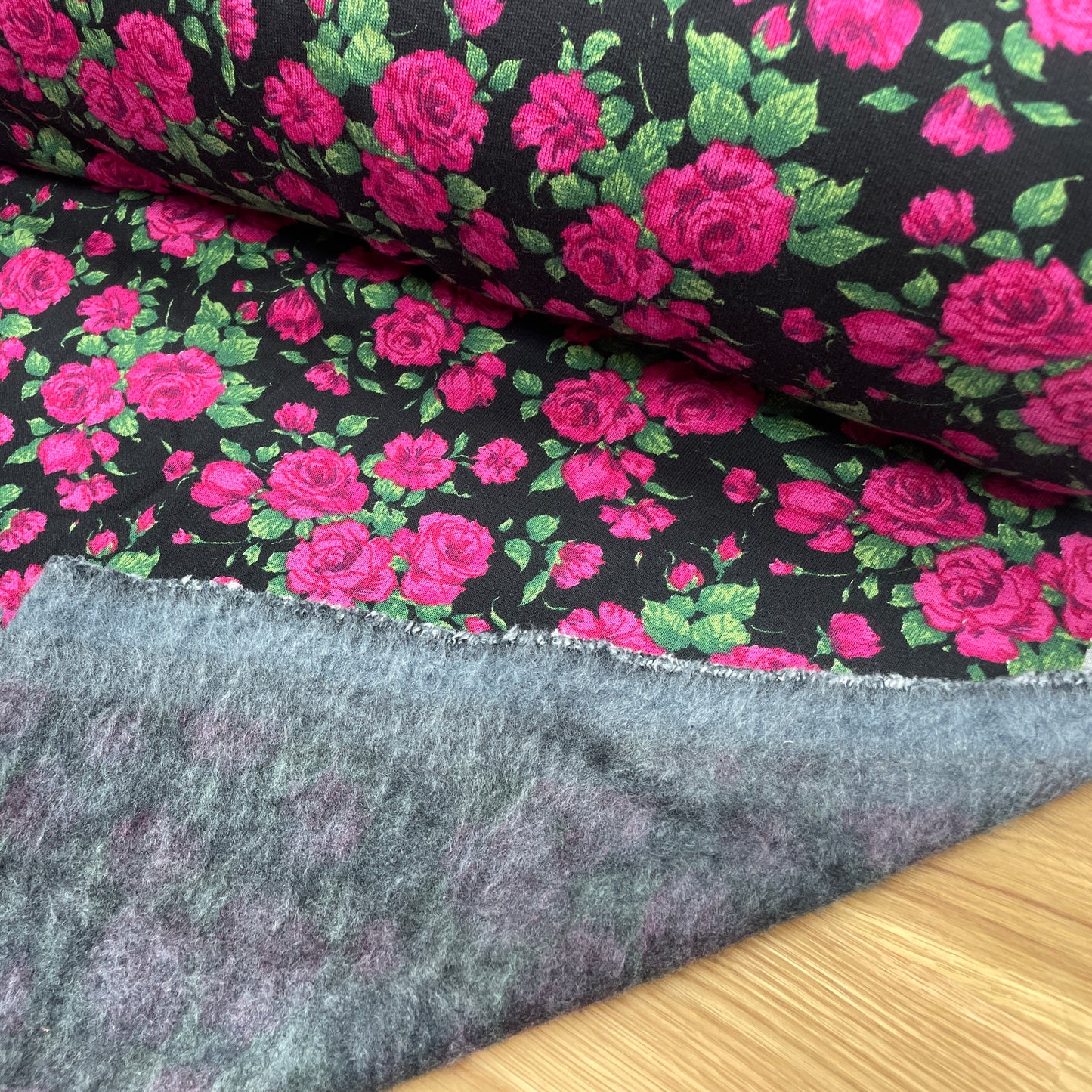 Liberty Fabrics Lindford Fleece Carline Rose Z