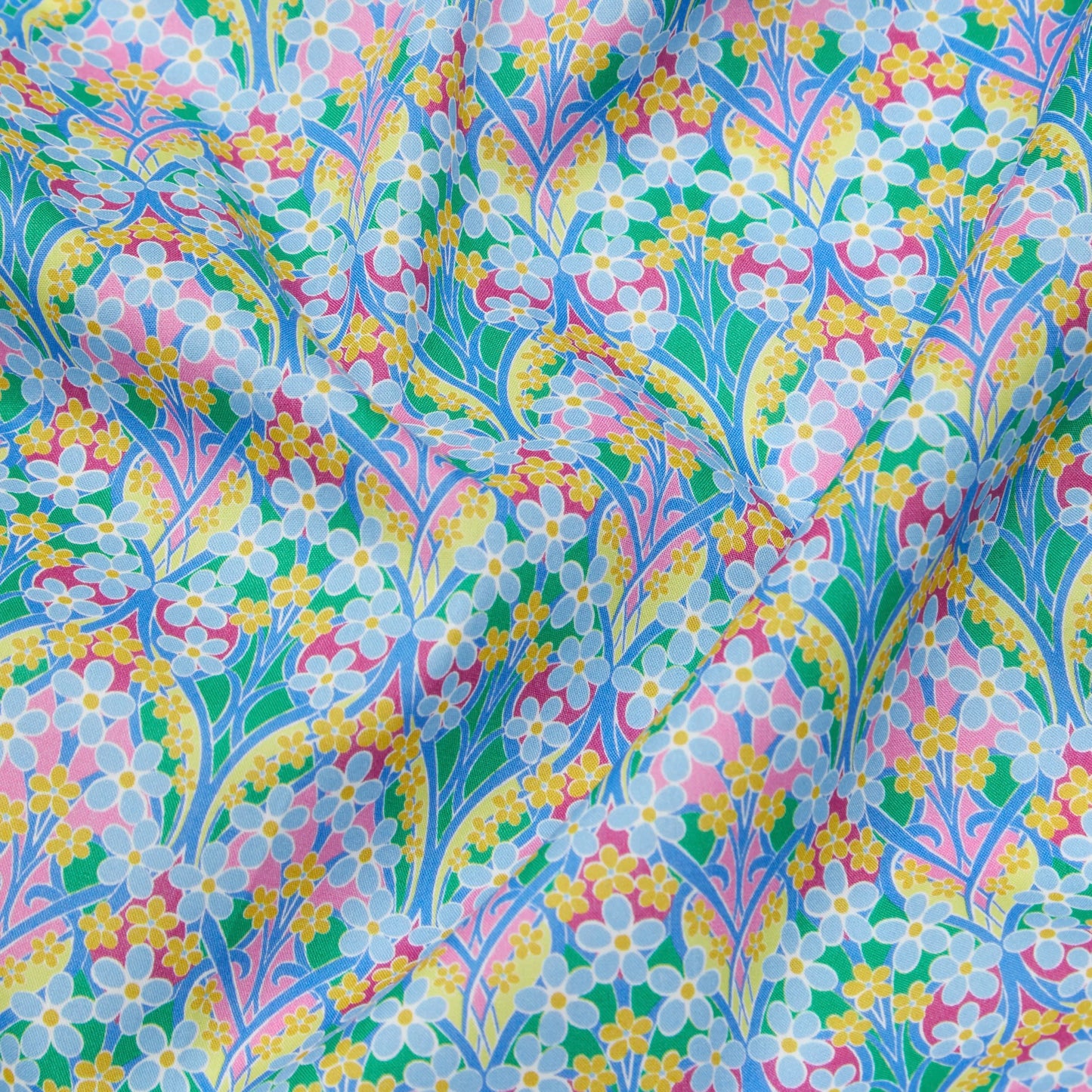 Liberty Fabrics Iona Flower A Tana Lawn Cotton