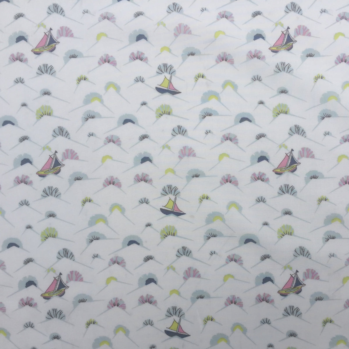 Liberty Fabrics My Ship B Tana Lawn Cotton – The Little World of Fabric