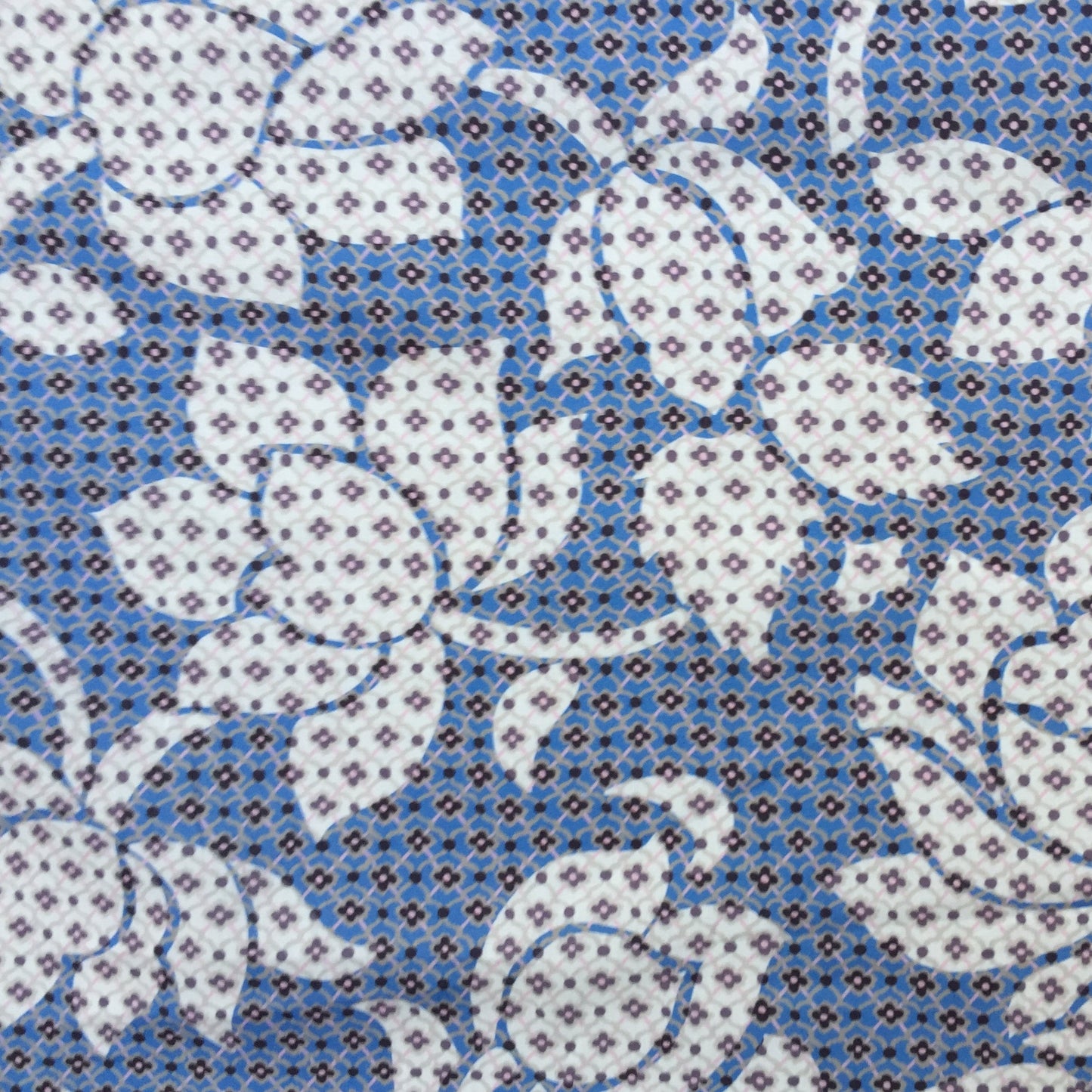 Liberty Fabrics ルナ ロータス B タナ ローン コットン