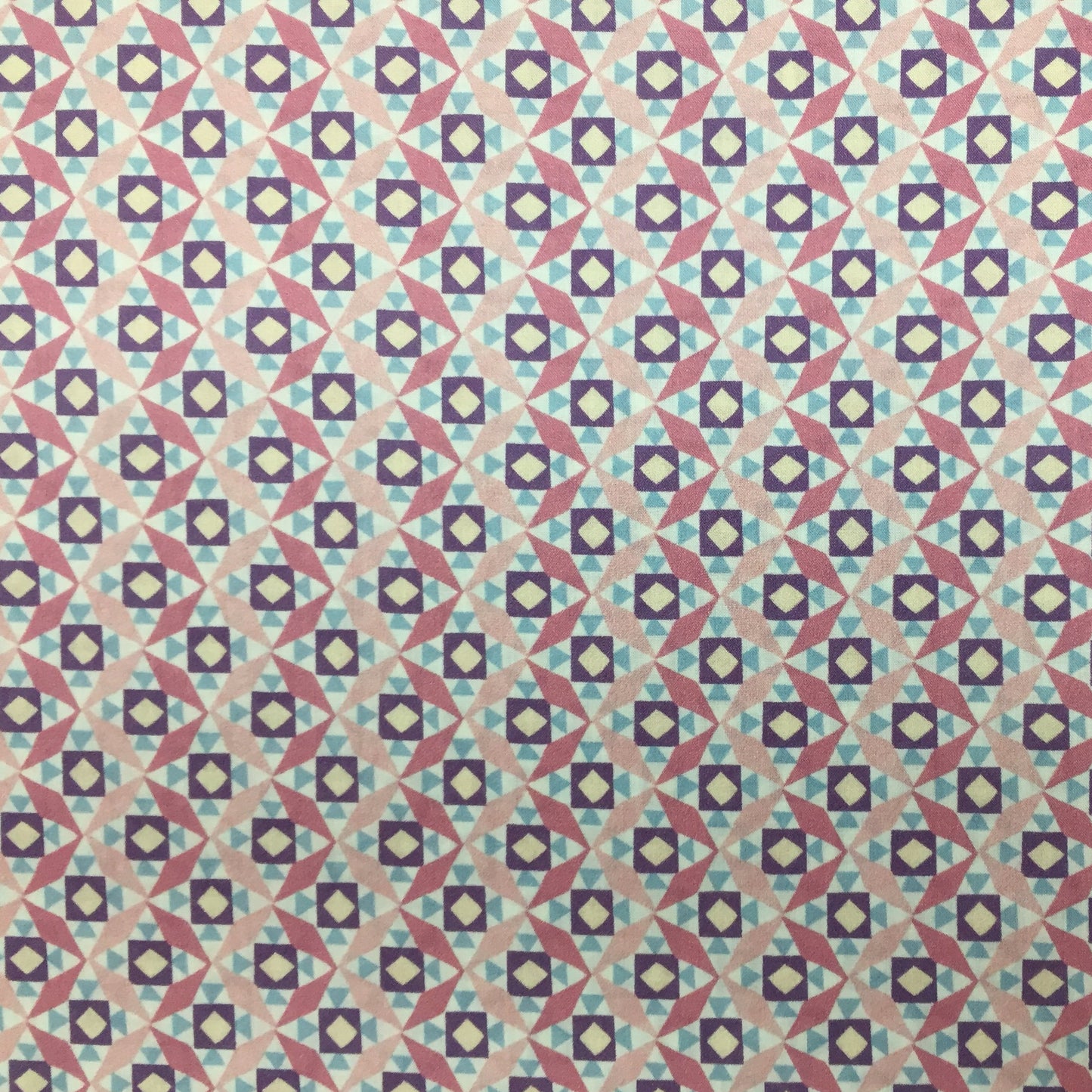 Liberty Fabrics キュービ B タナ ローン コットン