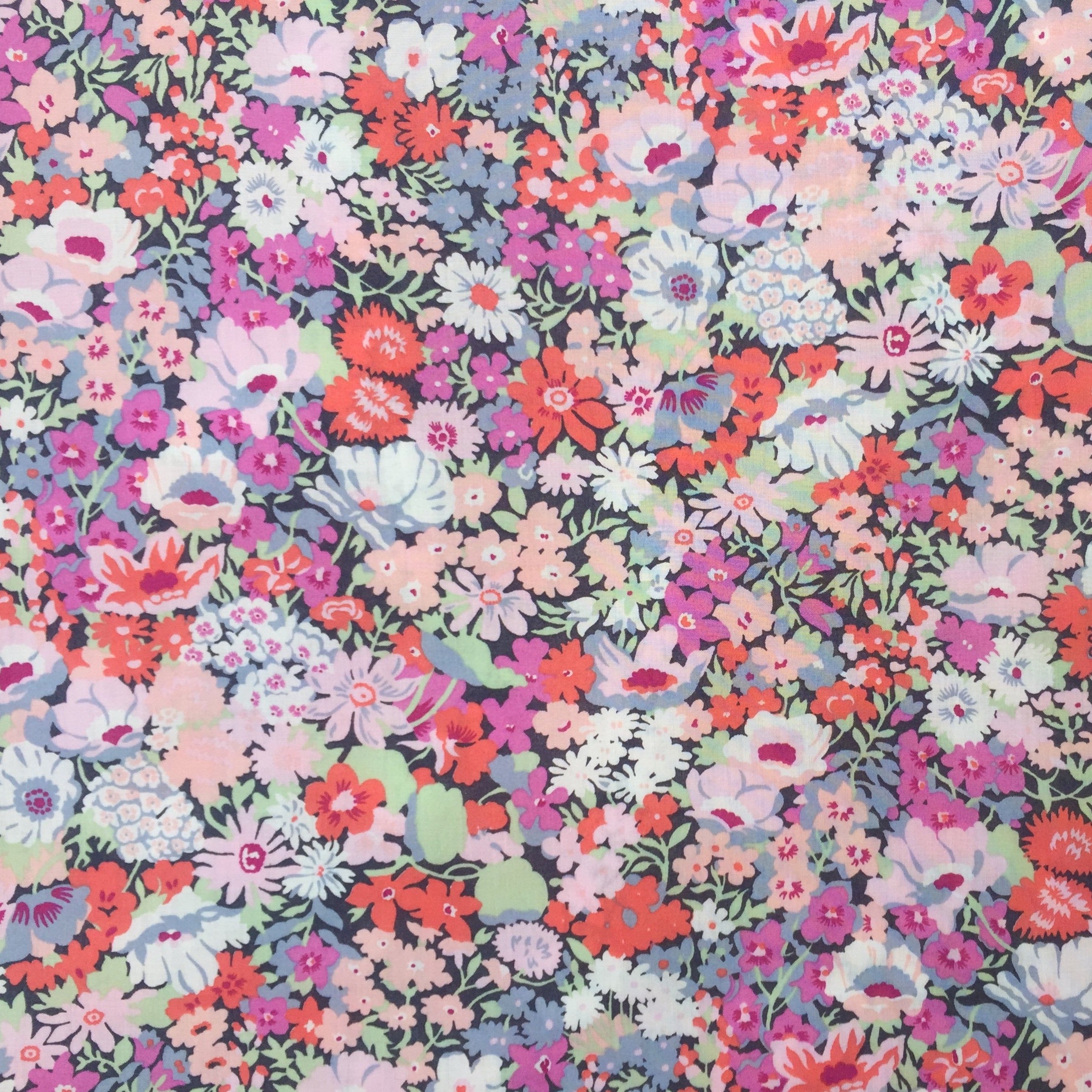 Liberty Fabrics Thorpe B40 Tana Lawn Cotton – The Little World of Fabric